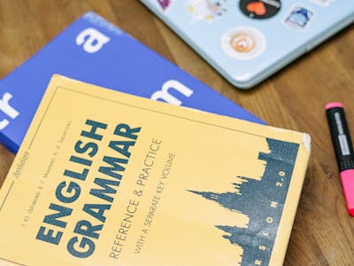تكاليف دراسة اللغة الانجليزية في بريطانيا بورنموث من وكالة العمودي